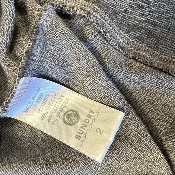 Sundry equinox animal print zip up hooded sweatshirt SZ 2/MED - Picture 4 of 4